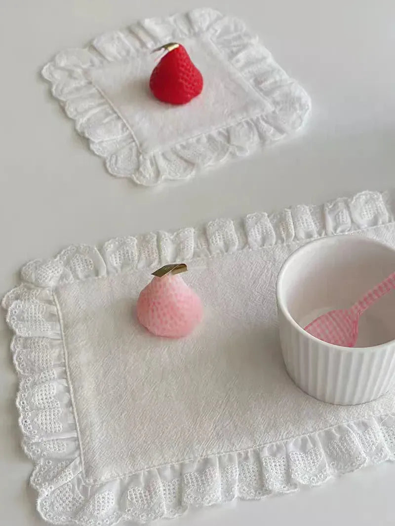 Petite Ruffle Lace Placemat