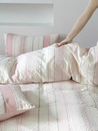 Asymmetry Jacquard Duvet Cover - Pink