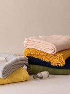 Bold Color Cotton Knitted Blanket with Tassel