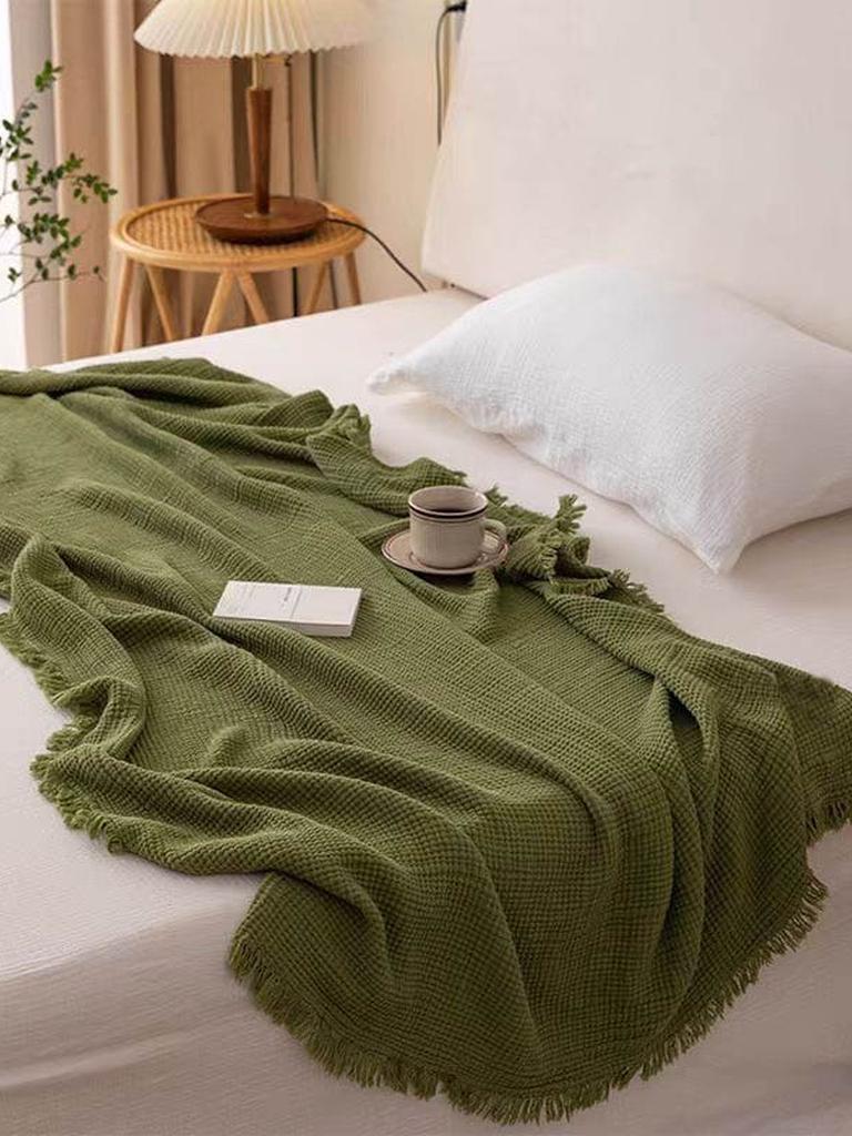 Bold Color Cotton Knitted Blanket with Tassel