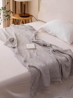 Bold Color Cotton Knitted Blanket with Tassel