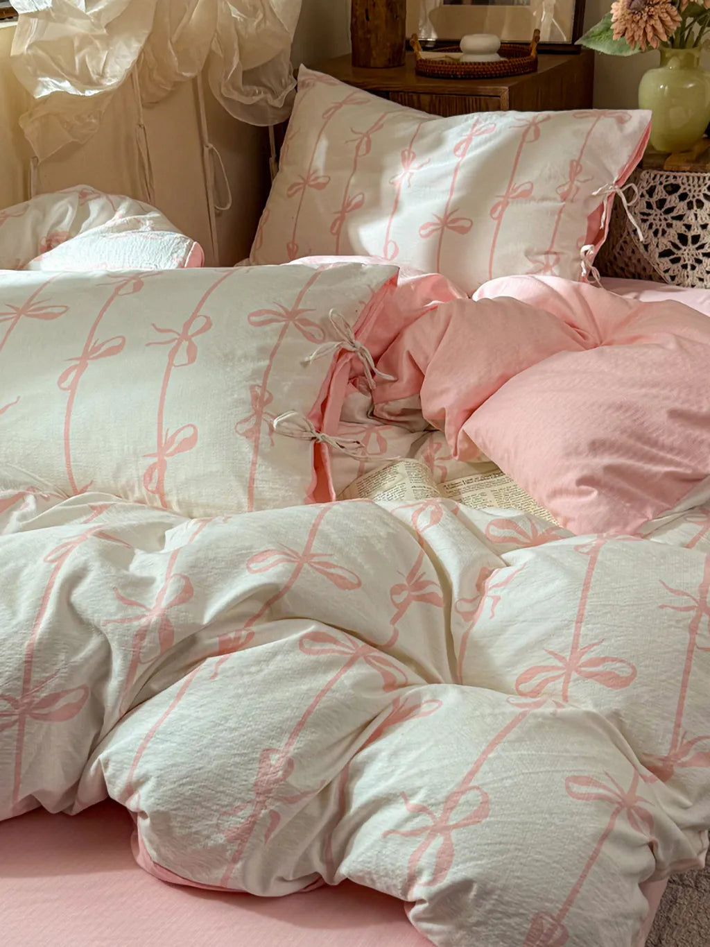 Bow Stripe Bedding Set