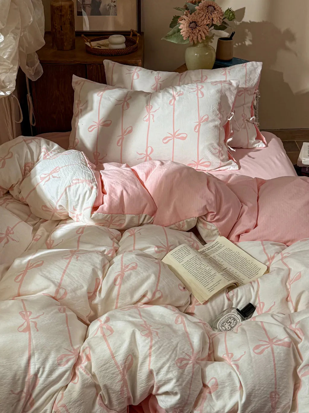 Bow Stripe Bedding Set