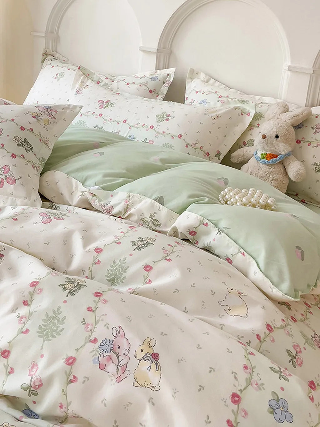 Bunny Floral Vine Duvet Cover