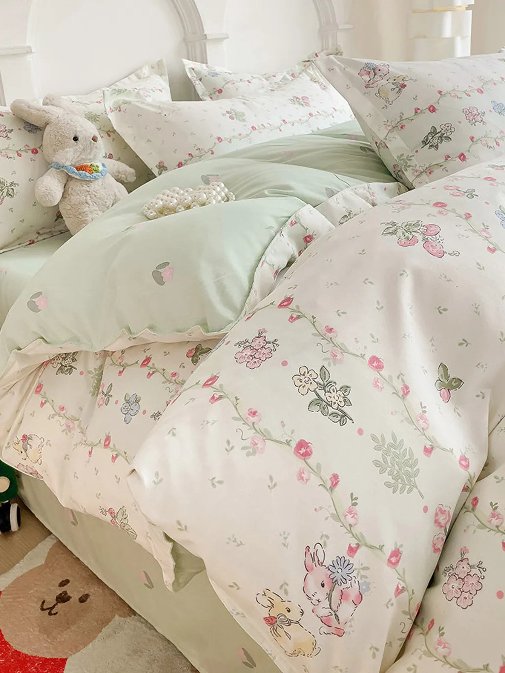 Bunny Floral Vine Duvet Cover