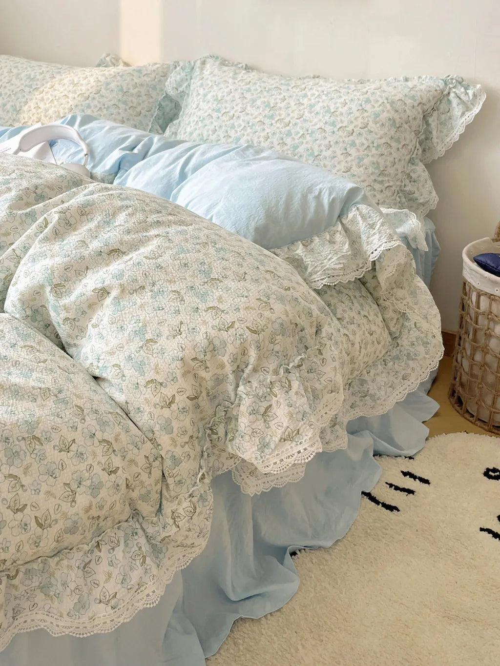 Calico Floral Bedding Set