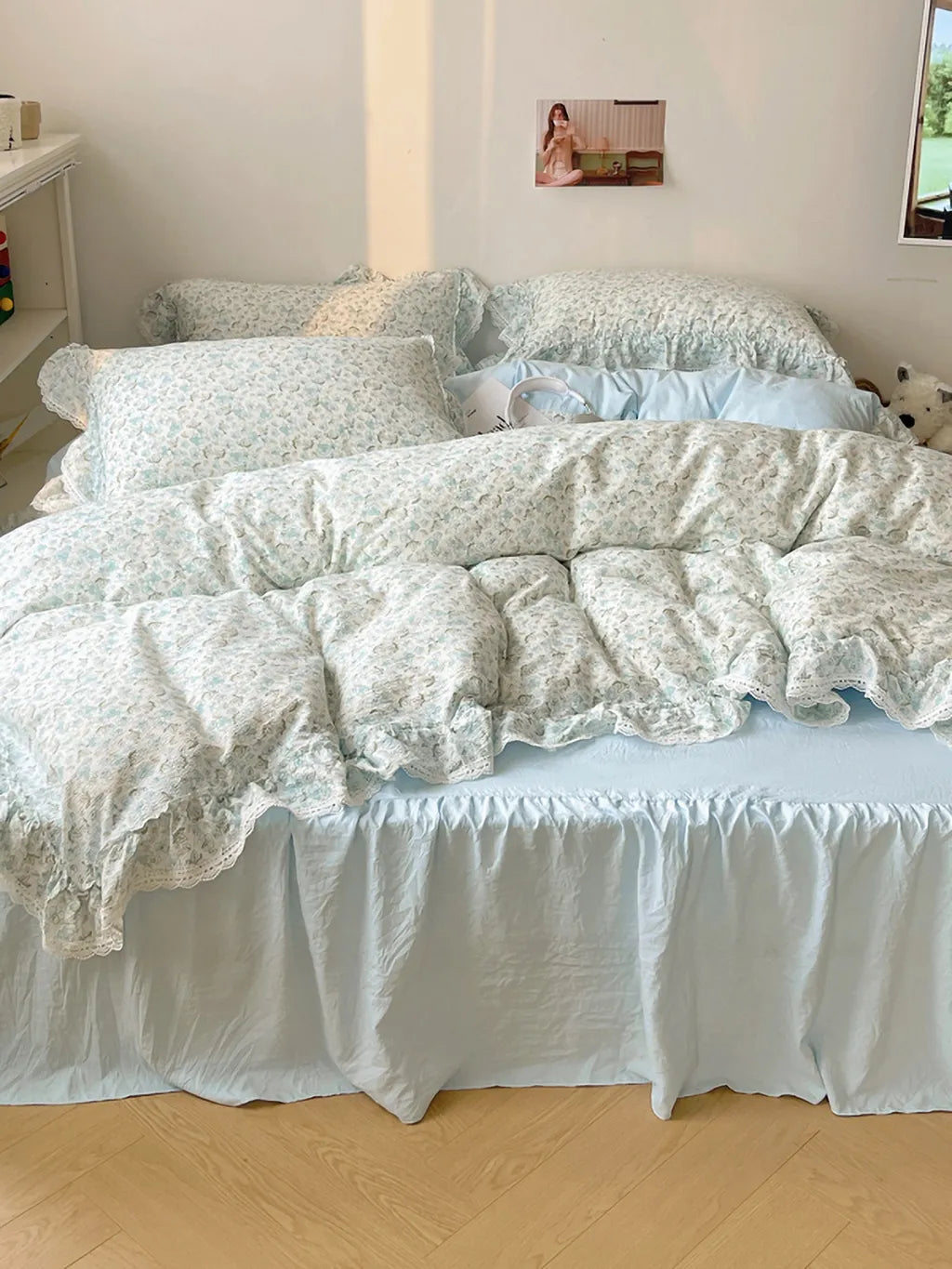 Calico Floral Bedding Set