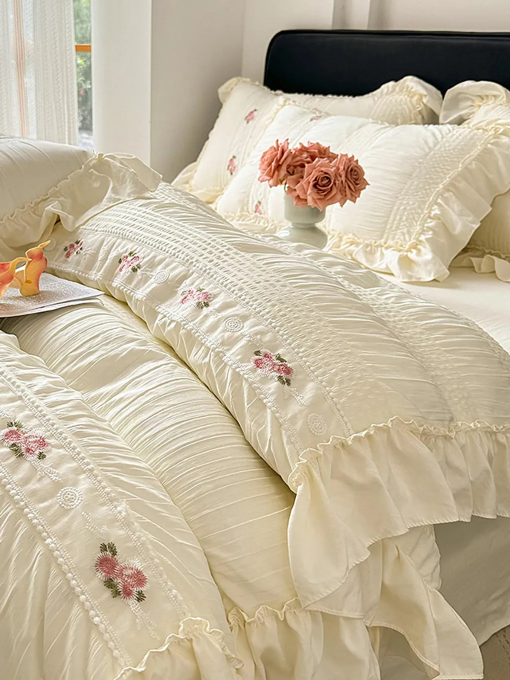Celeste Ruffle Seersucker Bedding Set