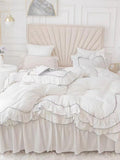 Classic Contrast Ruffle Bedding Set