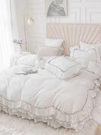 Classic Contrast Ruffle Bedding Set