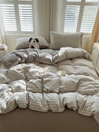 Classic Plaid Bedding Set