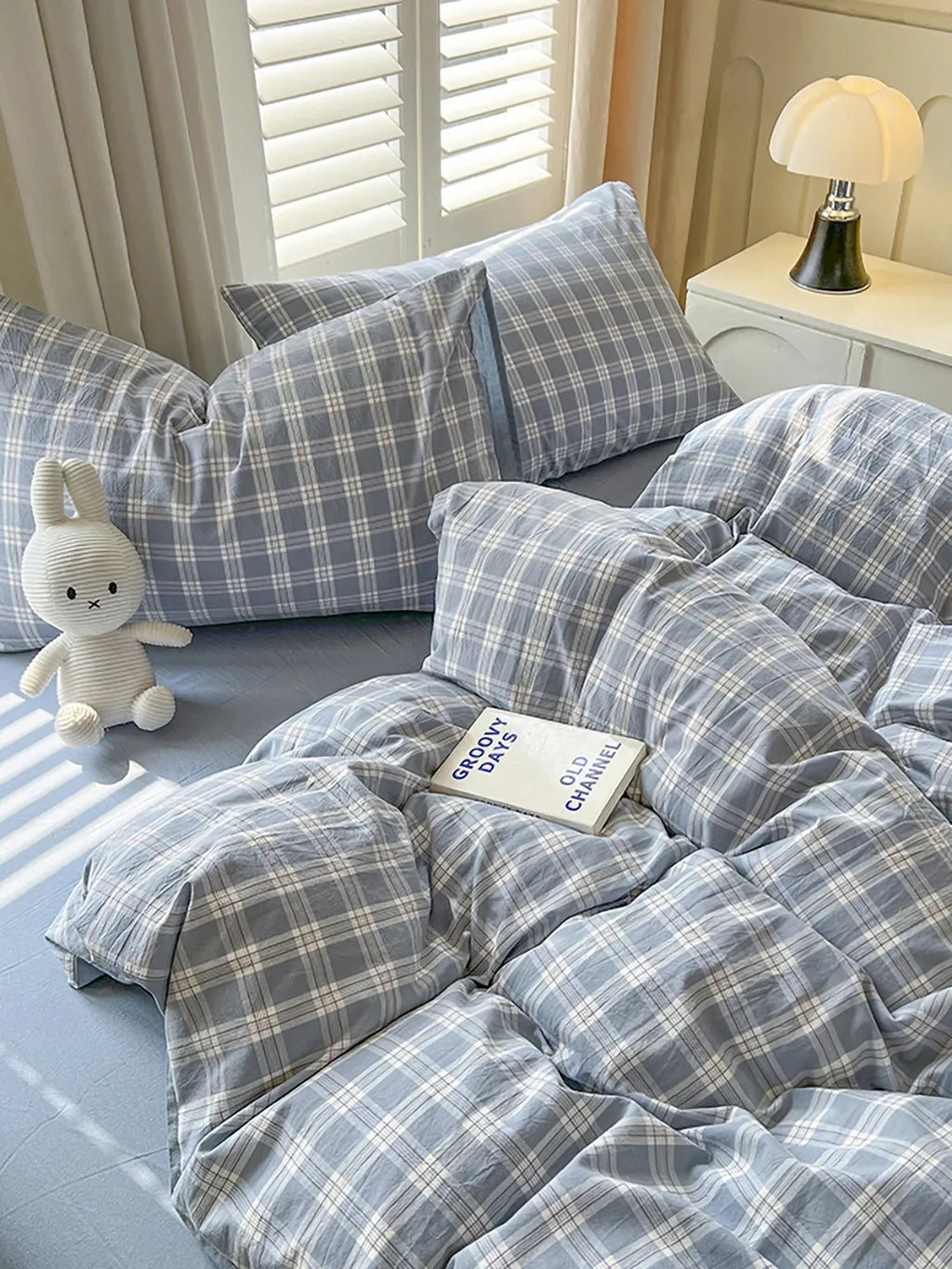 Classic Plaid Bedding Set