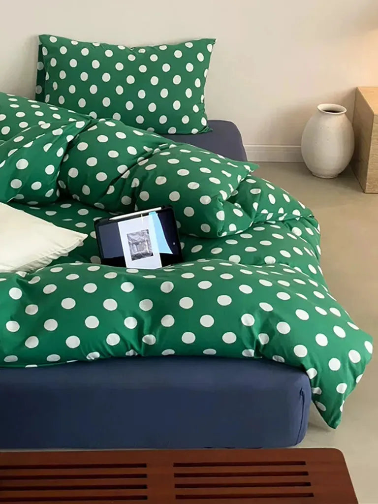 Classic Polka Dot Jersey Bedding Set