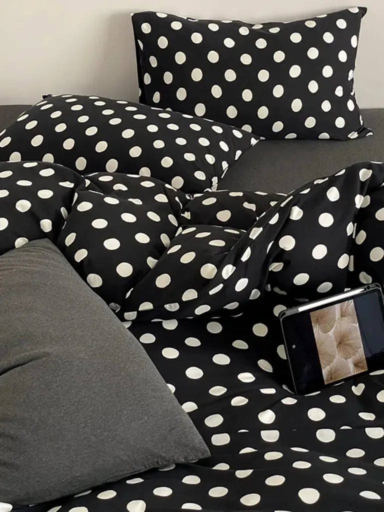 Classic Polka Dot Jersey Bedding Set