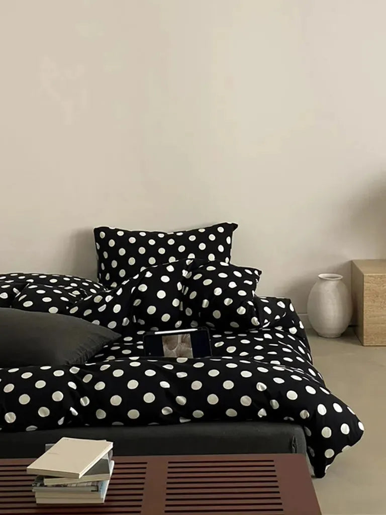 Classic Polka Dot Jersey Bedding Set