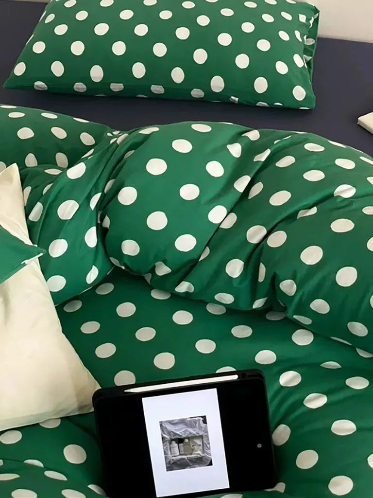 Classic Polka Dot Jersey Bedding Set