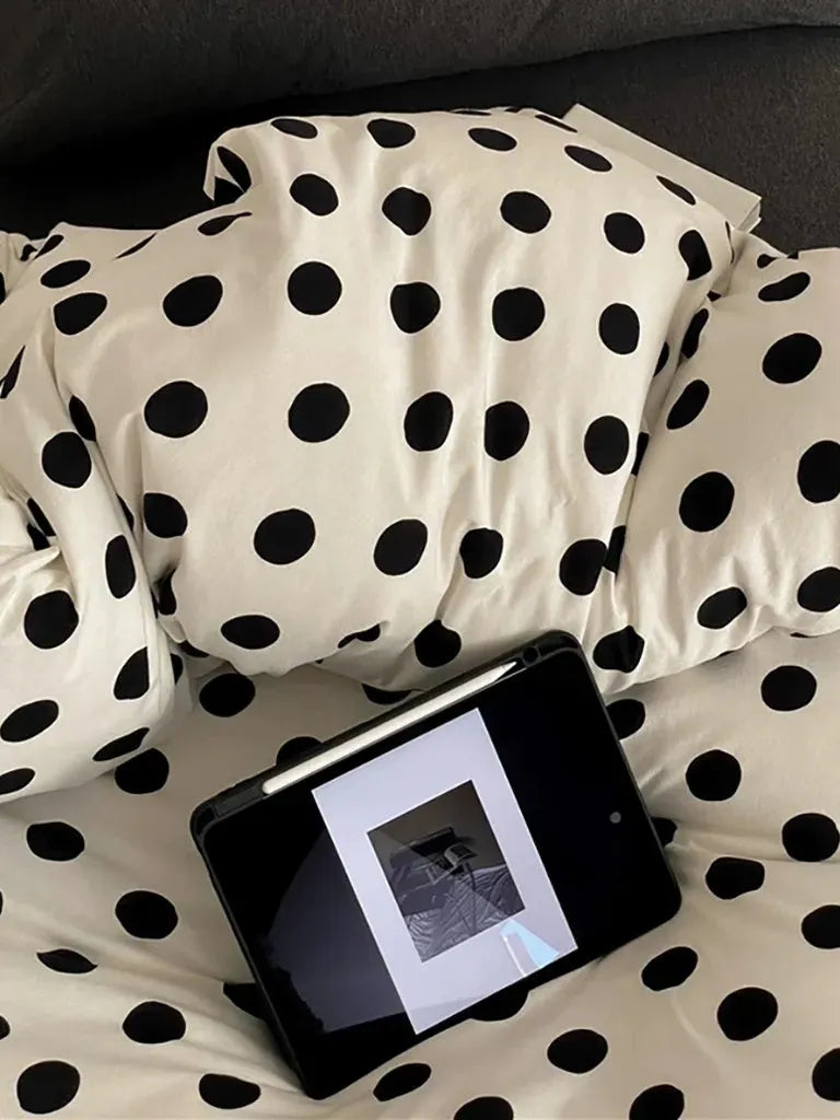 Classic Polka Dot Jersey Bedding Set
