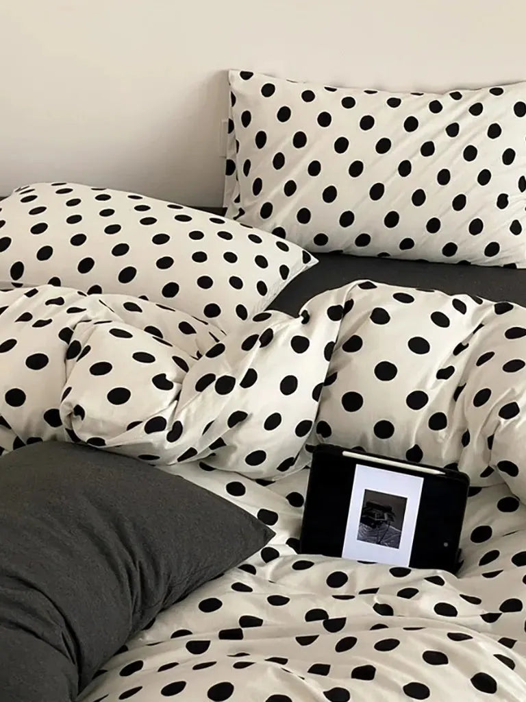 Classic Polka Dot Jersey Bedding Set