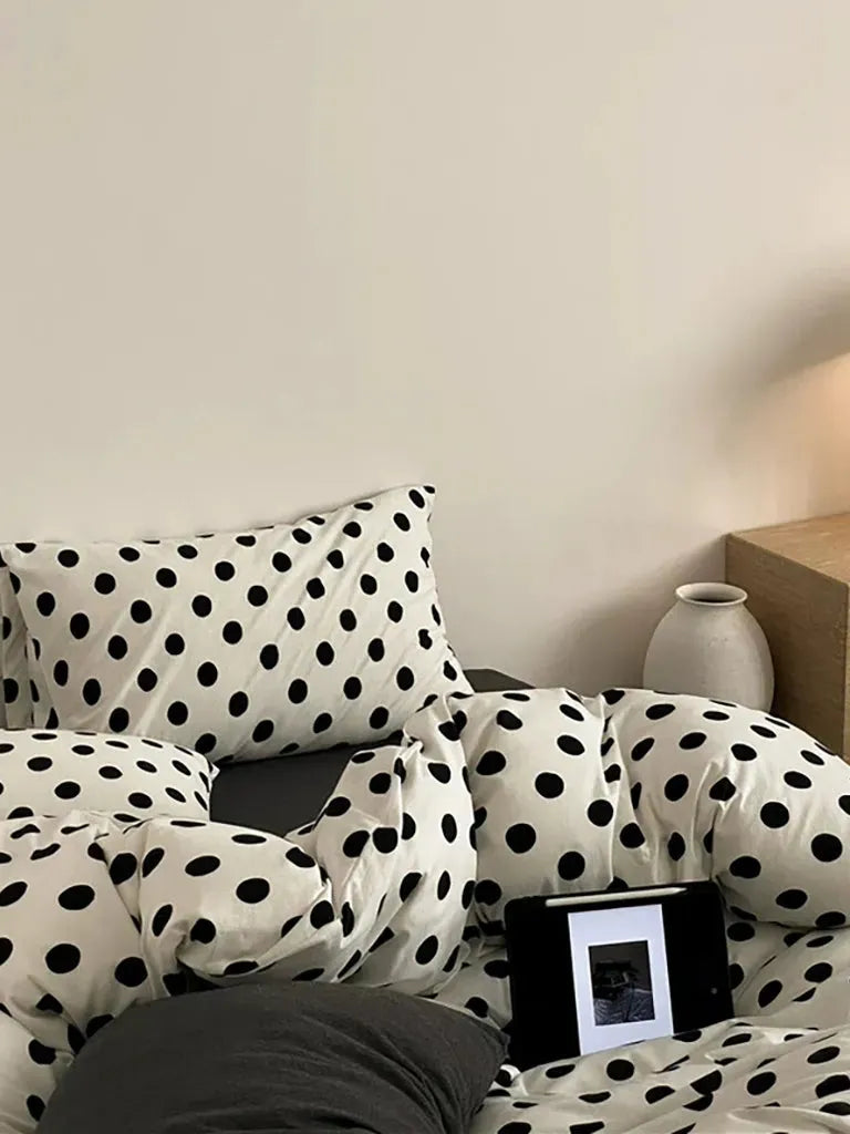 Classic Polka Dot Jersey Bedding Set