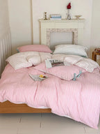 Contrast Stripe Bedding Set