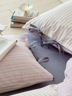 Contrast Stripe Bedding Set