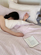 Contrast Stripe Bedding Set