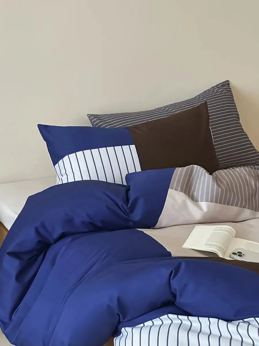 Breezora contrast striped bedding set featuring bold stripes in a stylish arrangement on soft fabric.