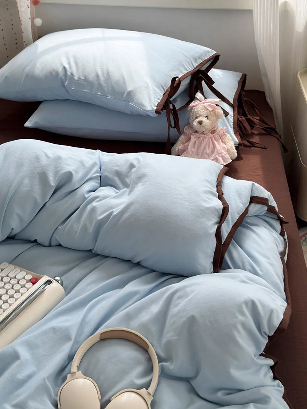 Contrast Trim Solid Duvet Cover