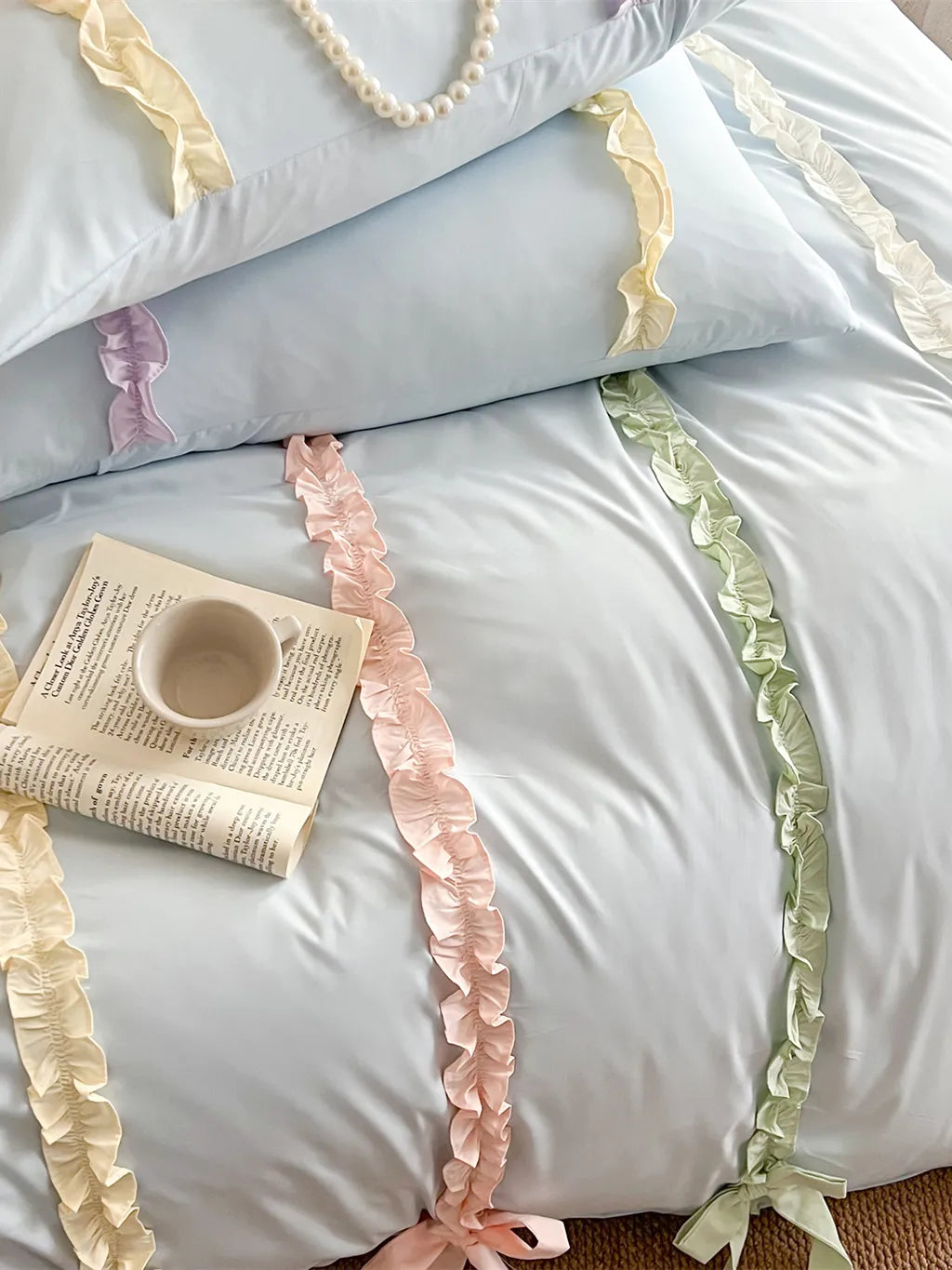 Coquette Ribbon Bow Bedding Set