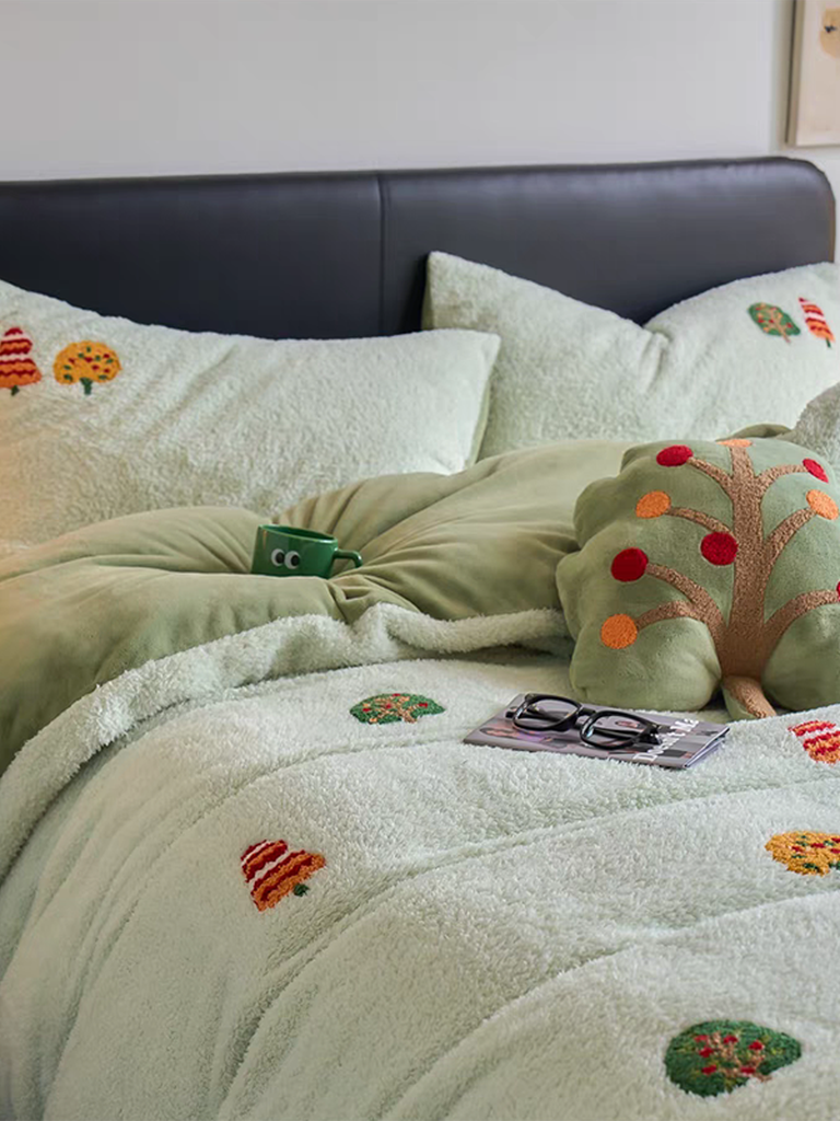 Cute Forest Tufted Duvet Cover