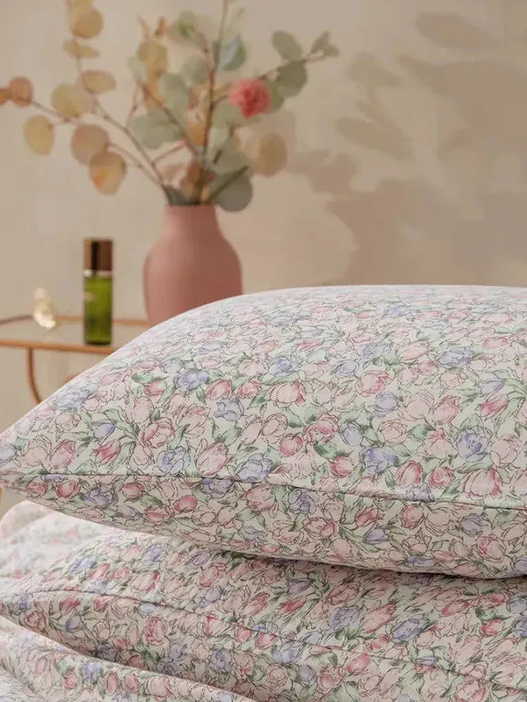 Cute Tulip Muslin Duvet Cover Set