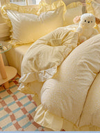 Ditsy Floral Bedding Set with Gingham Ruffle