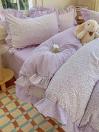 Ditsy Floral Bedding Set with Gingham Ruffle