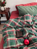 Festive Green and Red Plaid Bedding Set
