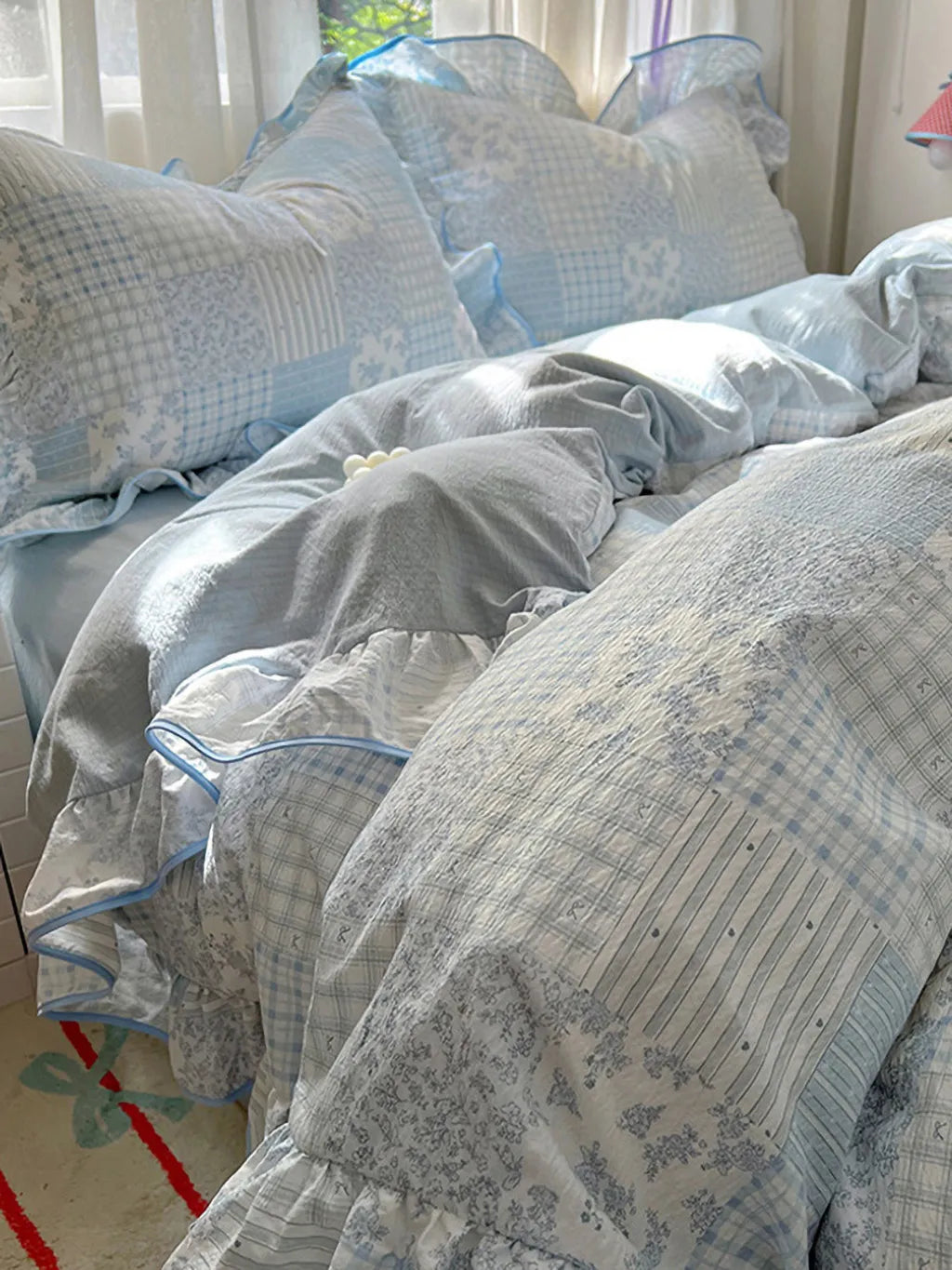 Floral Patchwork Style Bedding Set