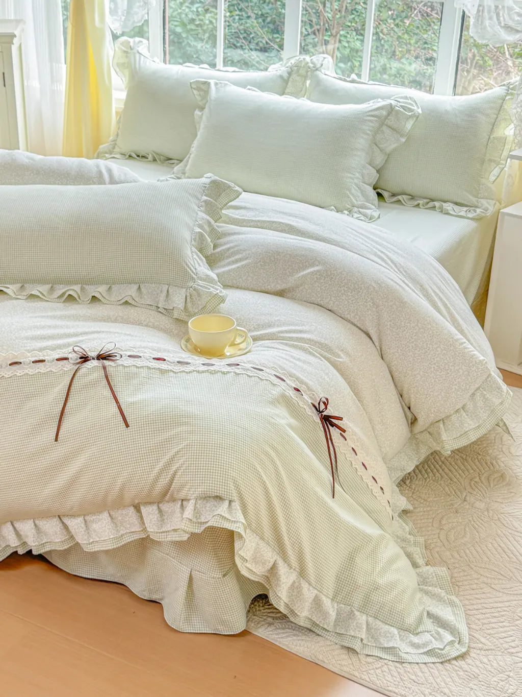 Gingham Lace-Up Bow Ruffle Bedding Set
