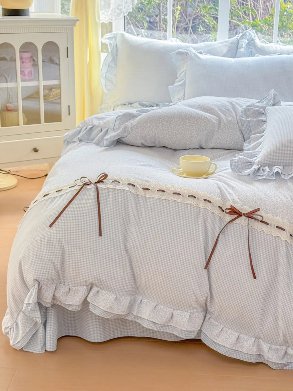 Gingham Lace-Up Bow Ruffle Bedding Set