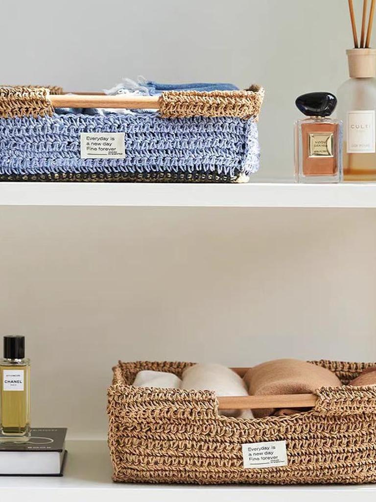 Handmade Raffia Tray with Wood Handle