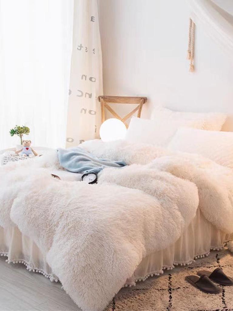 Luxury Plush Shaggy Bedding Set