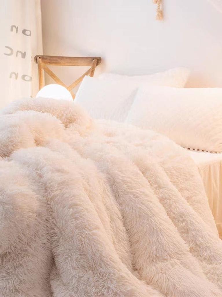 Luxury Plush Shaggy Bedding Set