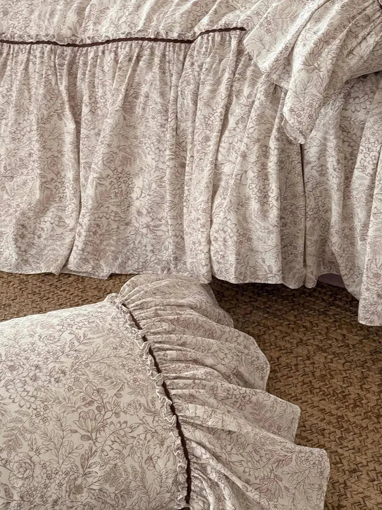 Meadow Floral Bedding Set