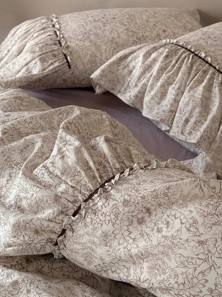 Meadow Floral Bedding Set