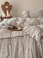 Meadow Floral Bedding Set