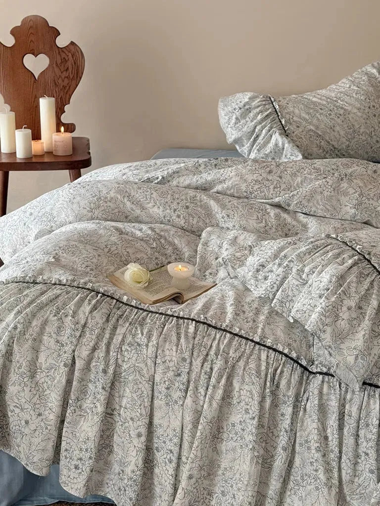 Meadow Floral Bedding Set