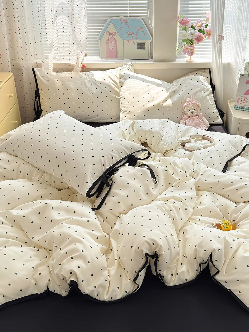Mini Dot Contrast Edge Bedding Set
