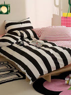 Mixed Black and Pink Striped Bedding Set