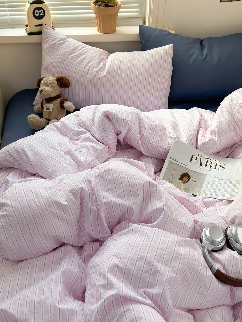 Modern Pinstripe Bedding Set