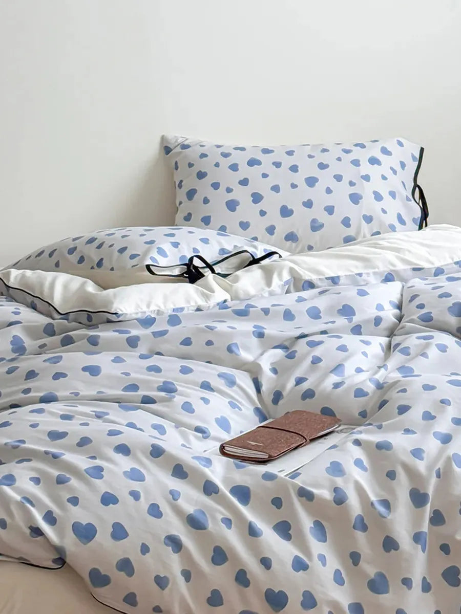 Moody Heart printed bedding set by Breezora featuring a whimsical heart design in soft, vibrant colors.