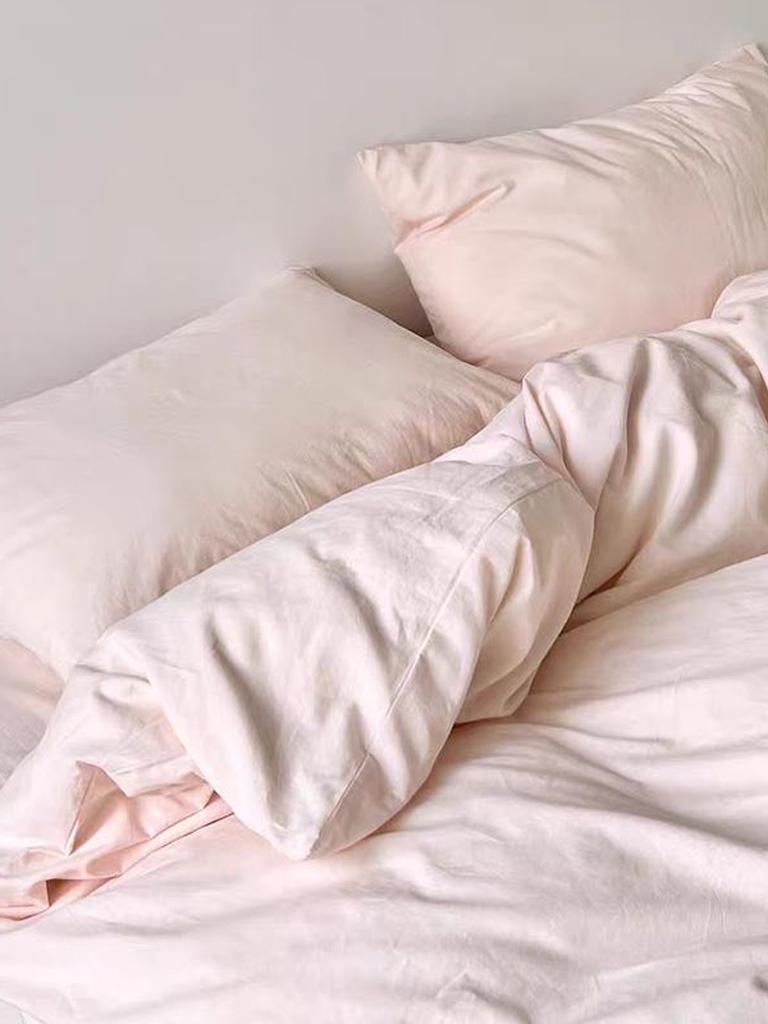 Pastel Color Duvet Cover - White