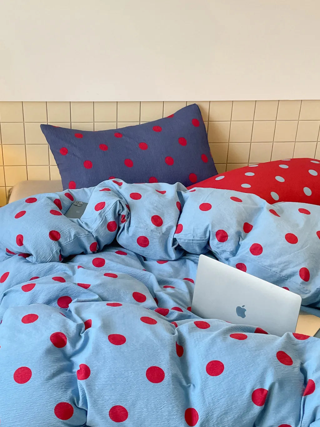 Playful Polka Dot Bedding Set